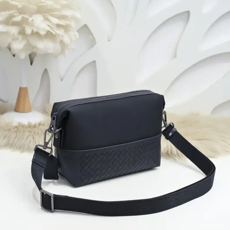 Official Brother Sam Veneta 2406YA0003 Bottega Bags 0711
